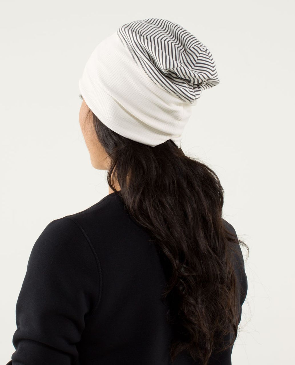 Lululemon Run With Me Toque - Hyper Stripe Angel Wing / Angel Wing