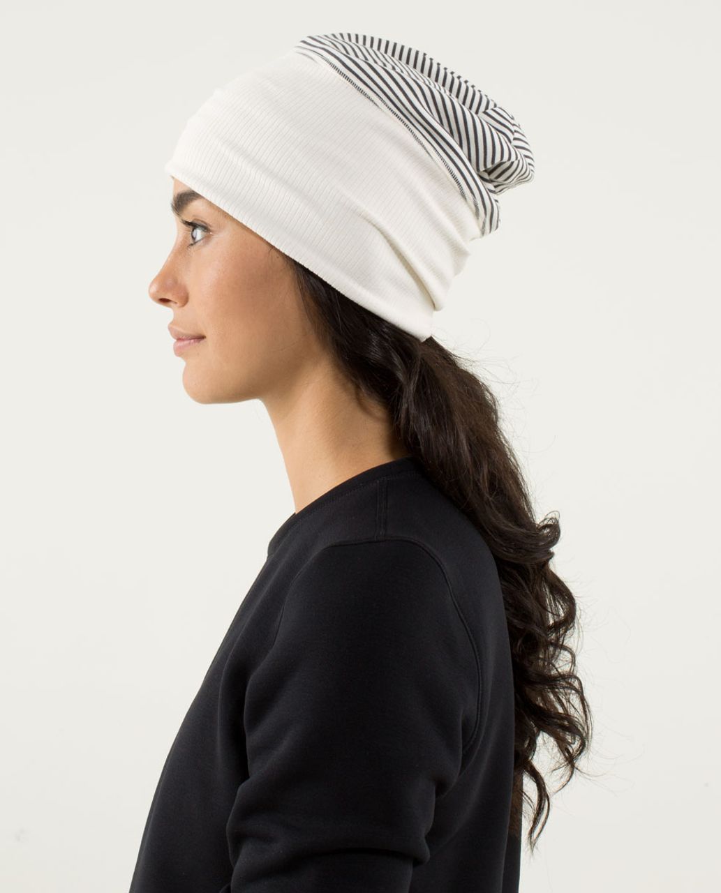 Lululemon Run With Me Toque - Hyper Stripe Angel Wing / Angel Wing