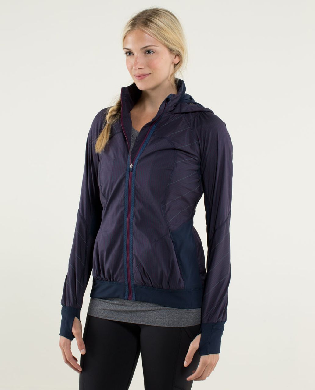 Lululemon She's Swift Jacket - Hyper Stripe Reflective Plum / Inkwell