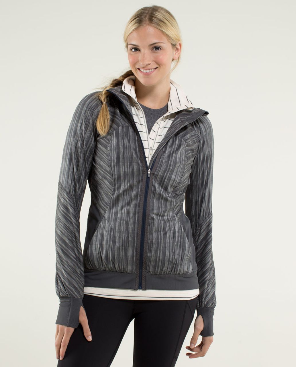 Lululemon She's Swift Jacket - Wee Are From Space Reflective October Angel Wing / Soot Light