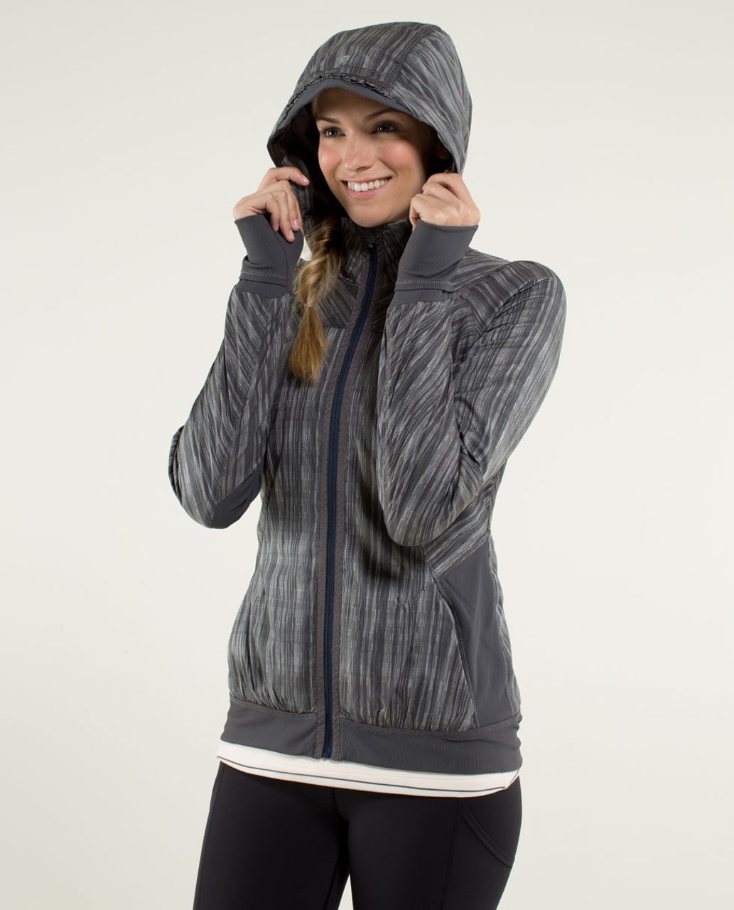 Lululemon She's Swift Jacket - Wee Are From Space Reflective October Angel Wing / Soot Light