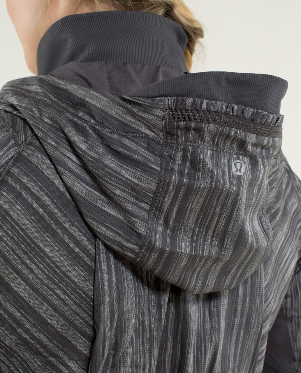 Lululemon She's Swift Jacket - Wee Are From Space Reflective October Angel Wing / Soot Light