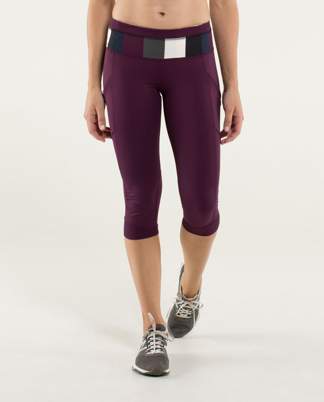 Lululemon Run For Fun Crop - Plum / Pow Stripe Angel Wing / Angel Wing