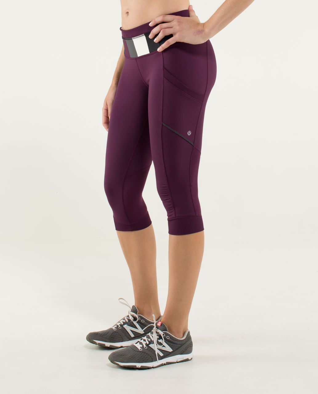 Lululemon Run For Fun Crop - Plum / Pow Stripe Angel Wing / Angel Wing