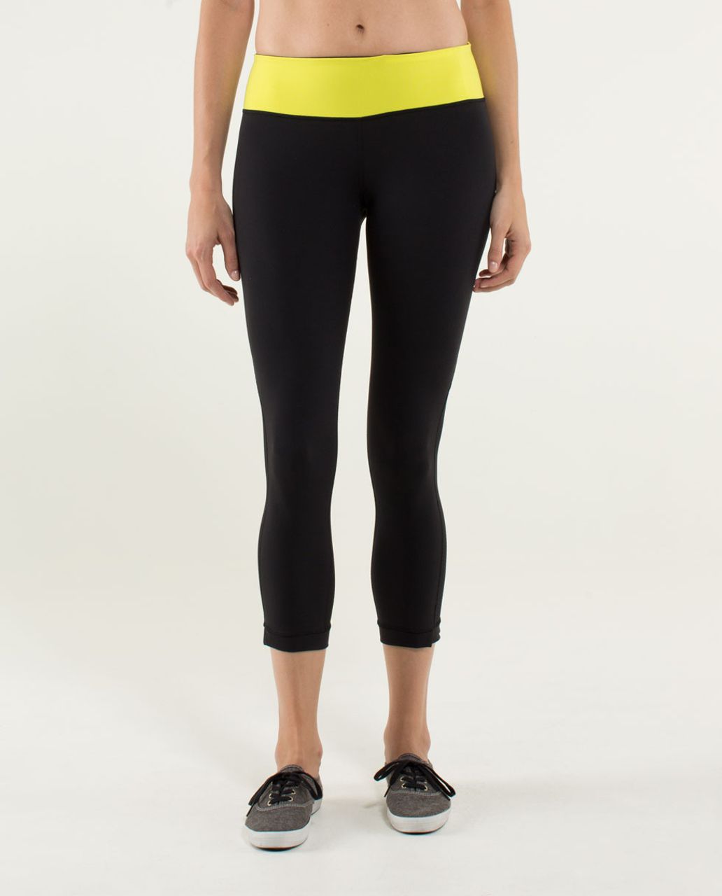 Lululemon Journey Crop - Black /  Split Pea