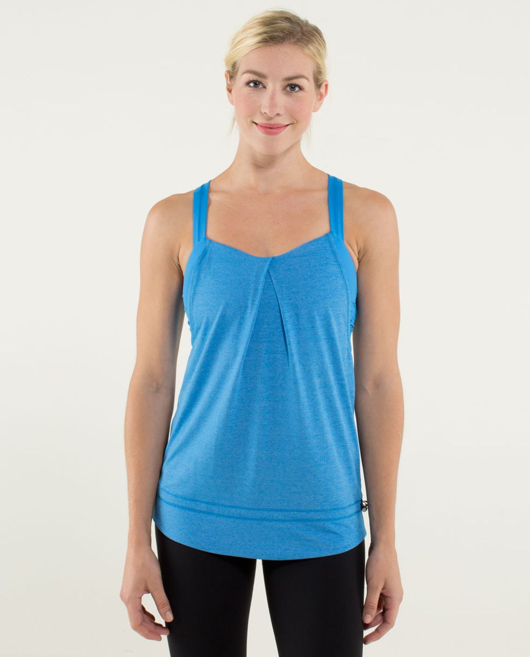 Lululemon rest less blue built in bra size 8 tank top