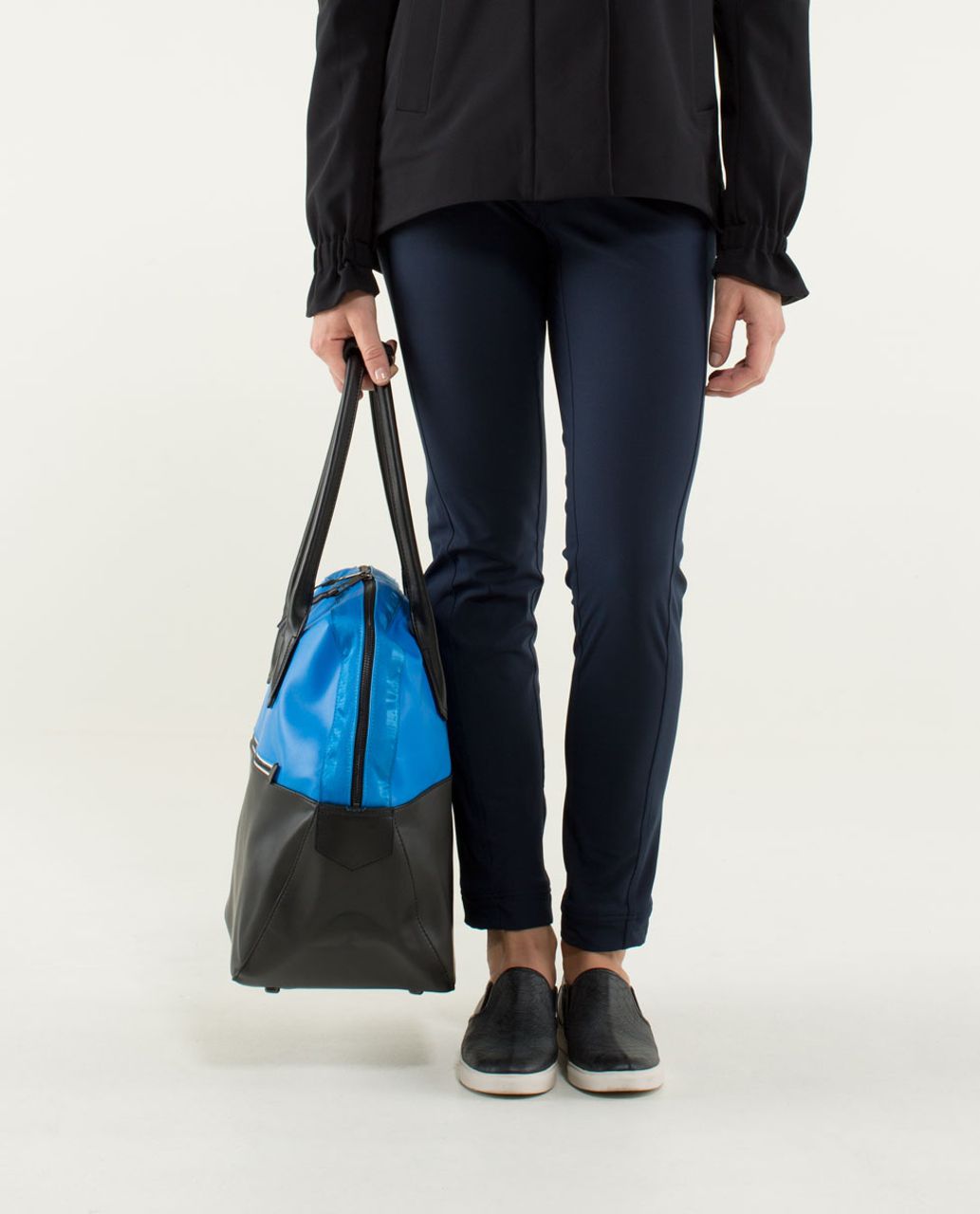 Lululemon Happy Hatha Hour Bag - Cornflower / Black