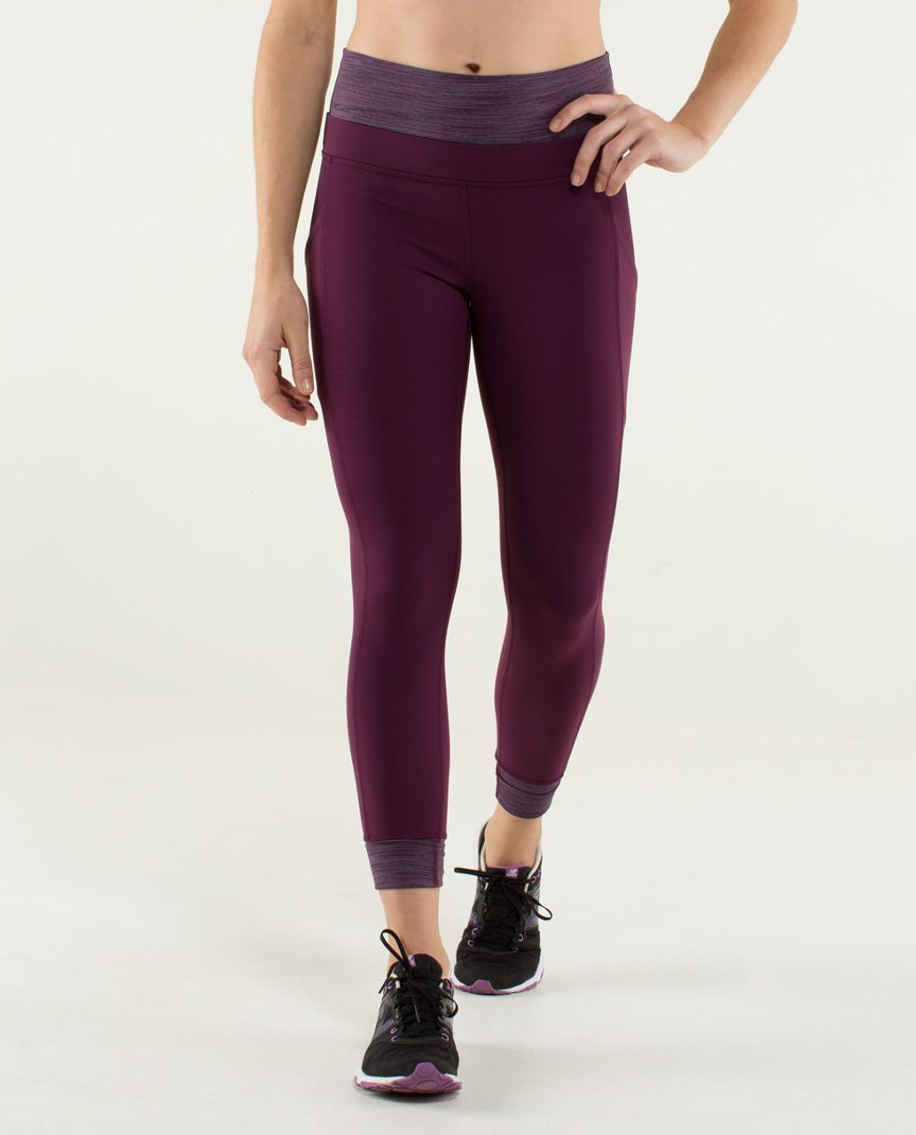 Lululemon En Route Crop - Plum / Wee Are From Space September Plum