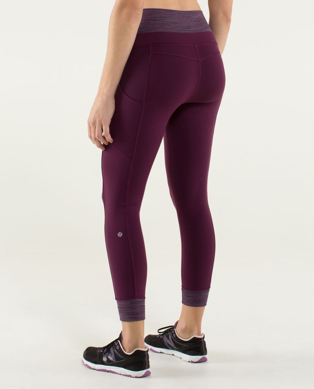 Lululemon En Route Crop - Plum / Wee Are From Space September Plum