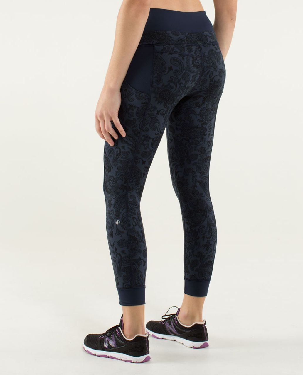 Lululemon En Route Crop - Paisley Inkwell / Inkwell