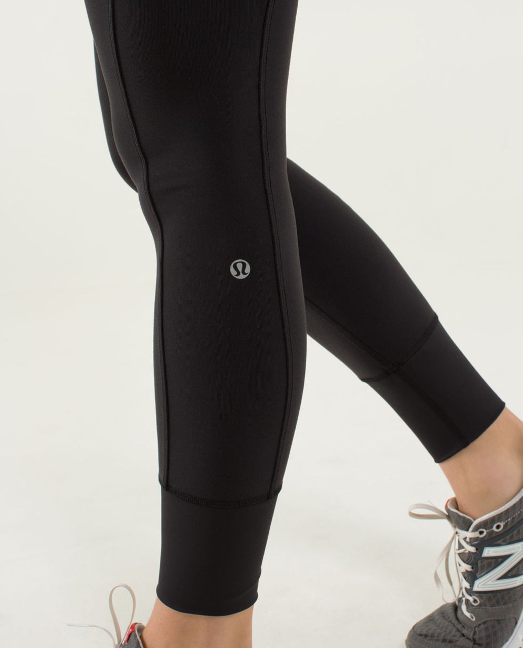 Lululemon En Route Crop - Black