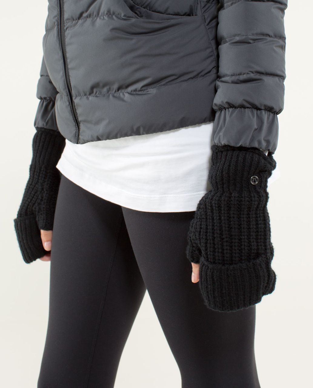 Lululemon Falling Freely Hand Warmers - Black