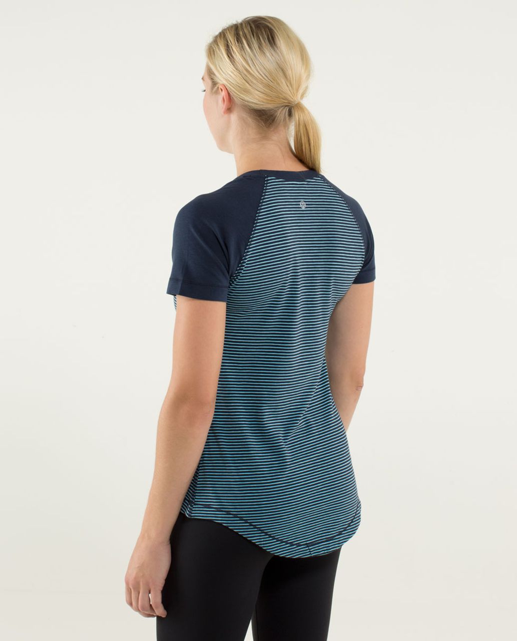 Lululemon Dhyana Short Sleeve - Hyper Stripe Blue Moon / Inkwell