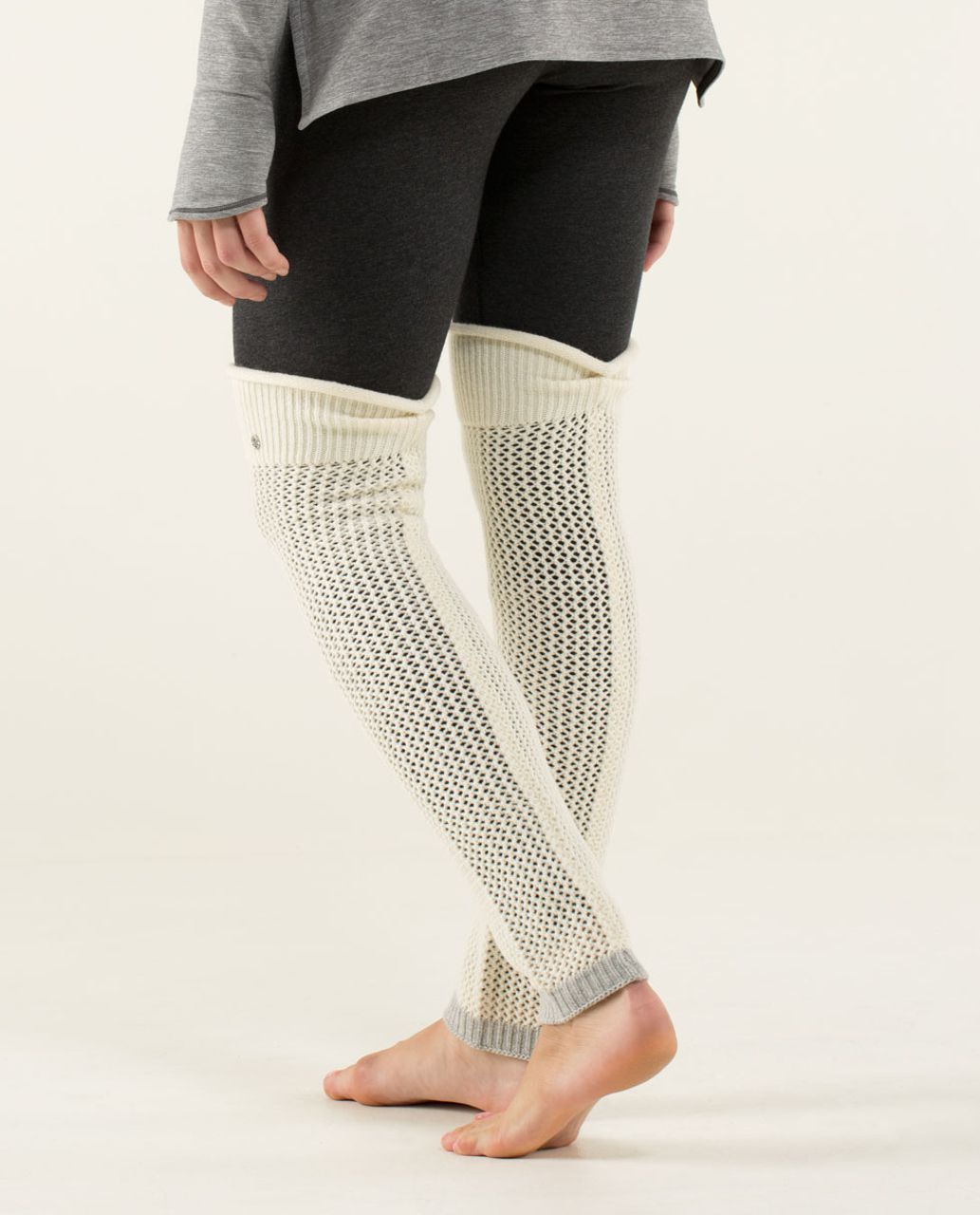 Lululemon Falling Freely Leg Warmer - Black Grape - lulu fanatics