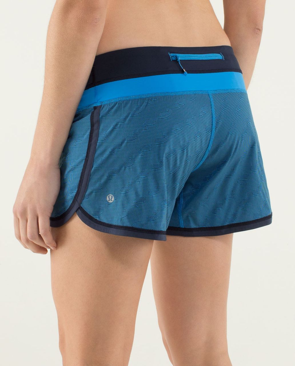 lululemon groovy run short