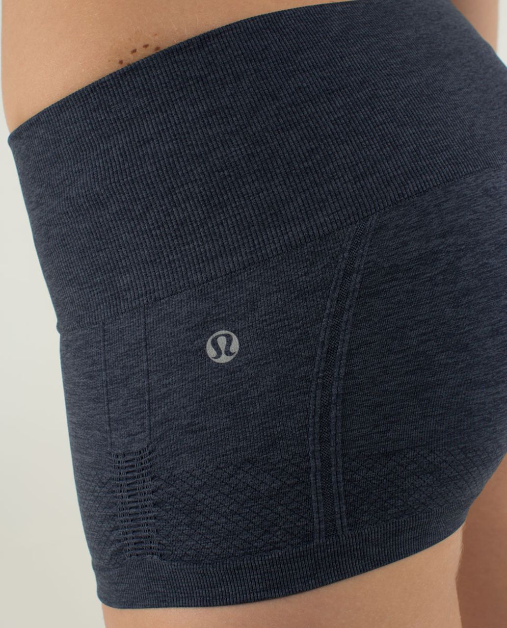 Lululemon In The Flow Short - Heathered Inkwell