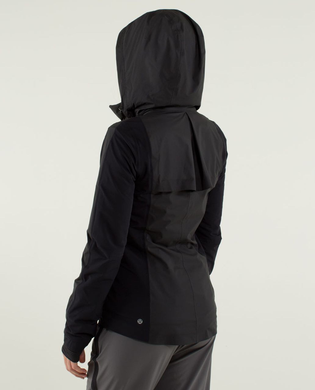 Lululemon Fo Drizzle Hooded Rain Coat Jacket Zipper Back Black 4 HTF Rare