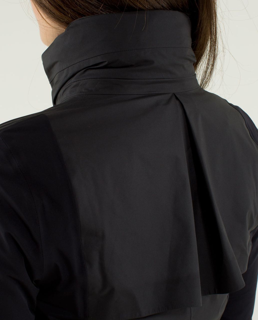 Lululemon Raindrop Jacket - Black