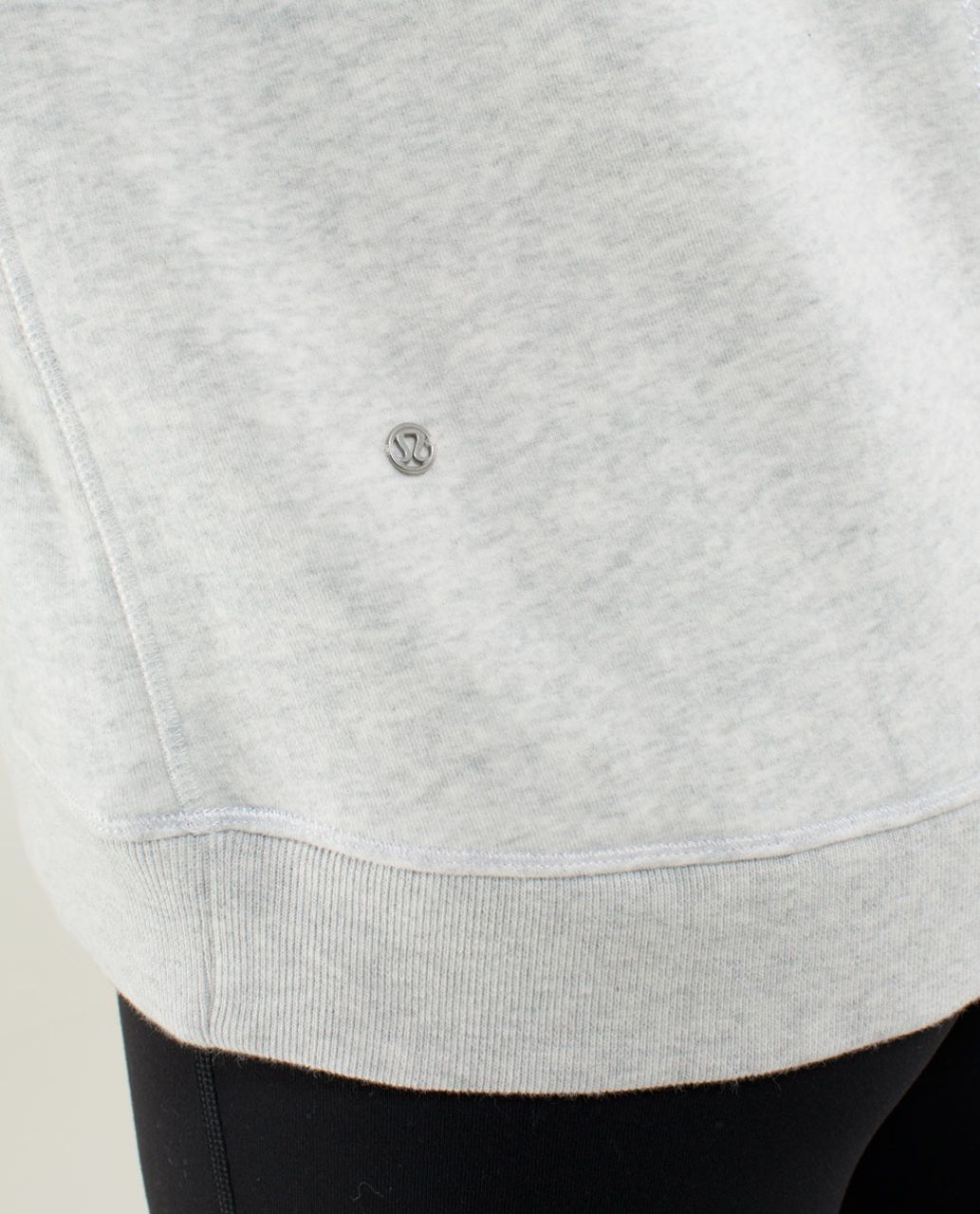 Lululemon Avenue Pullover - Heathered White / Angel Wing