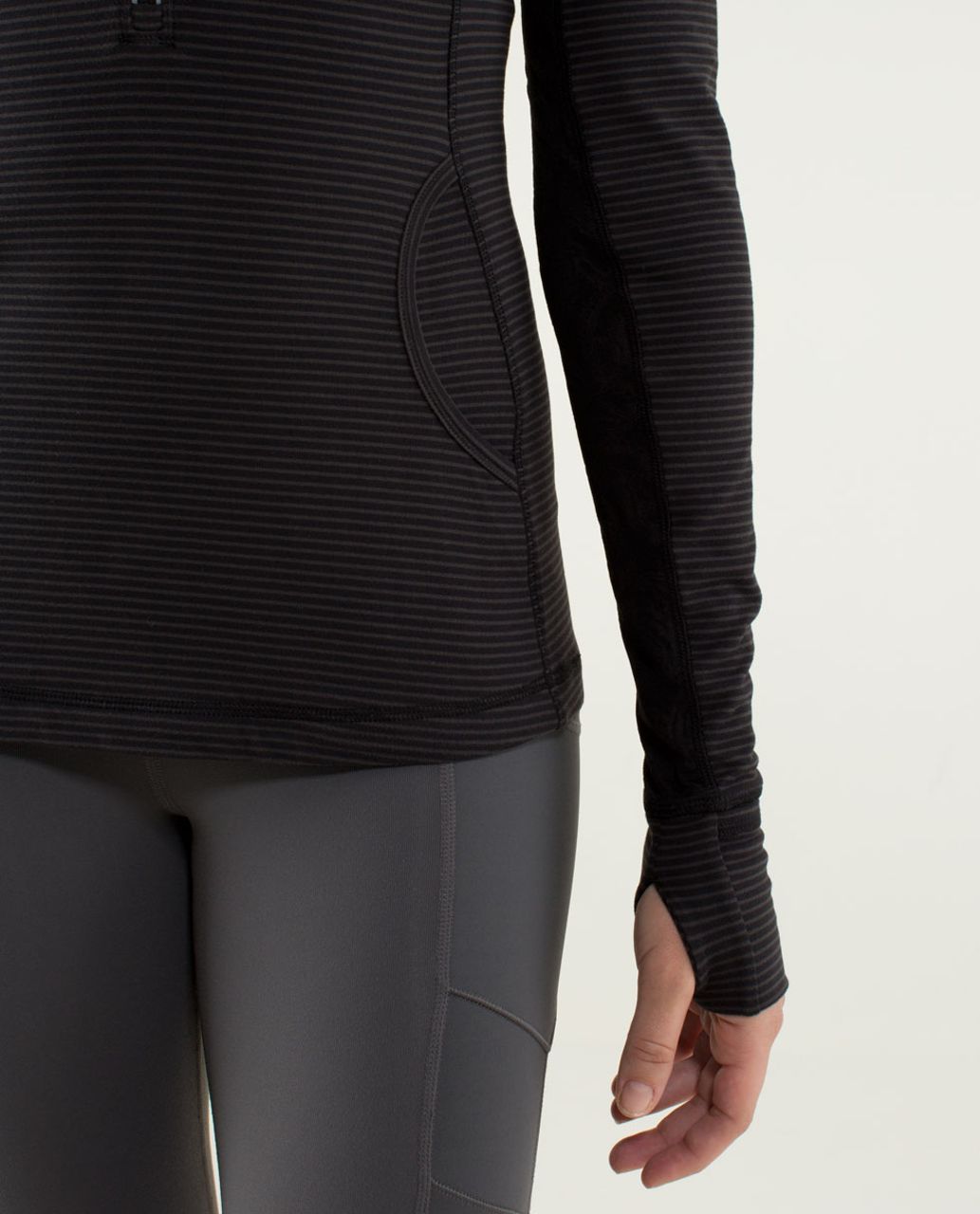 Lululemon Star Runner Pullover - Hyper Stripe Black / Black - lulu fanatics