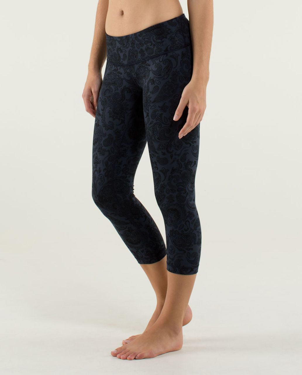 Lululemon Wunder Under Crop - Paisley Inkwell / Black