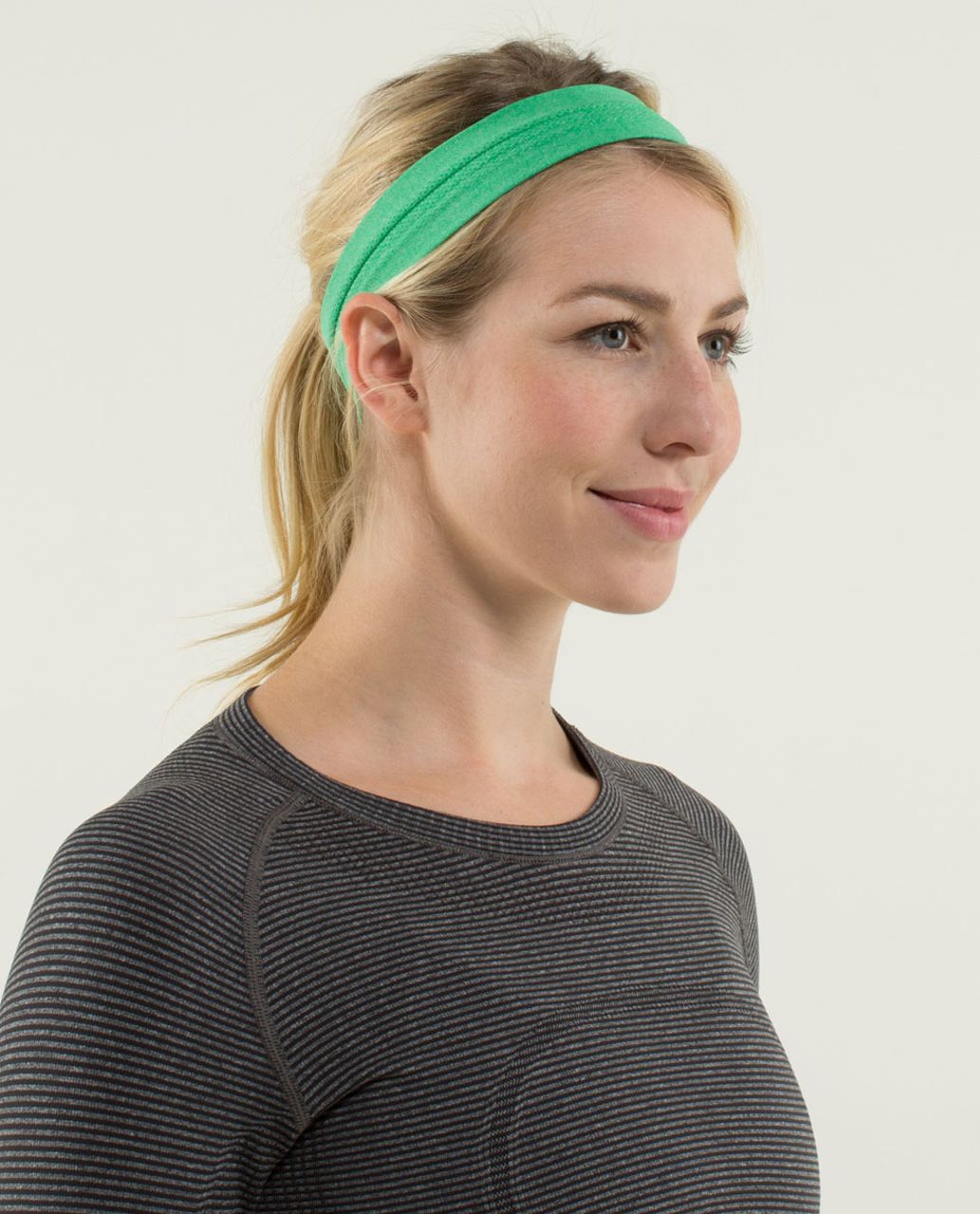 Lululemon Swiftly Headband - Heathered Green Bean