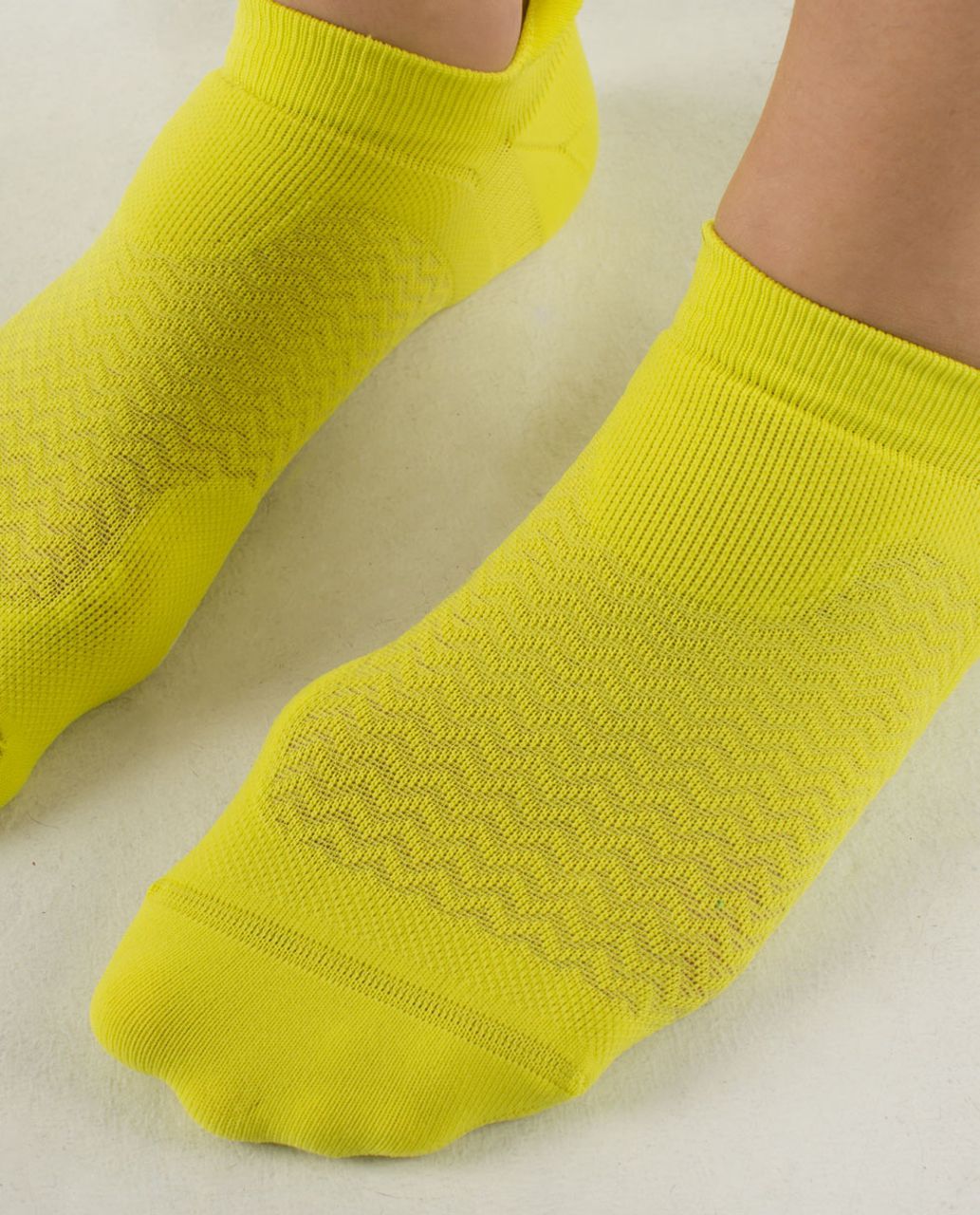 Lululemon Women's Ultimate No Show Run Sock - Split Pea