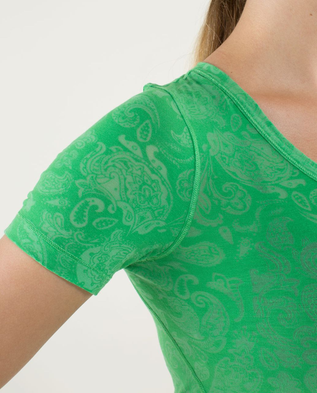 Lululemon Karmady Short Sleeve - Paisley Burnout Green Bean