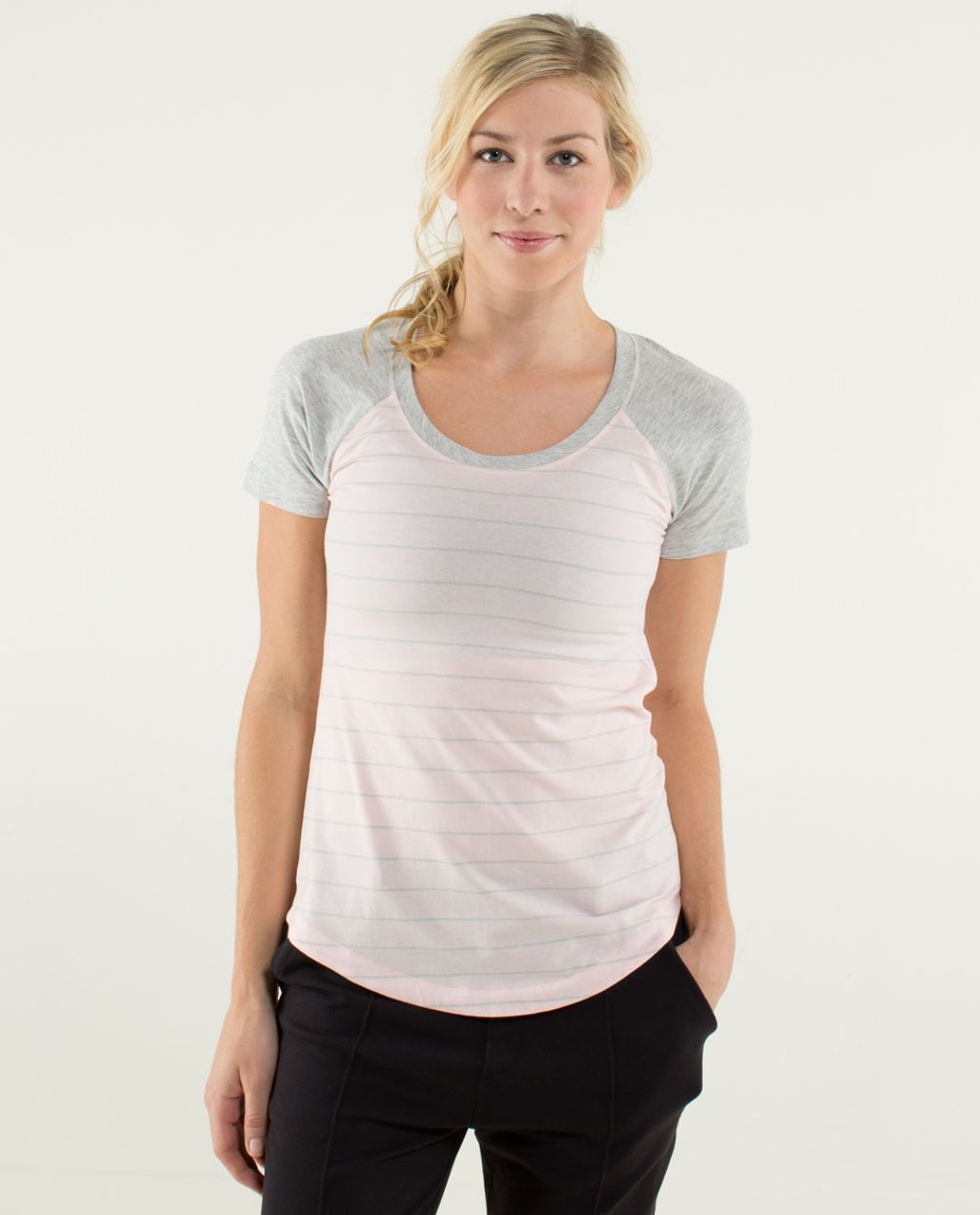 Lululemon Dhyana Short Sleeve - Slalom Stripe Pretty Pink / Heathered Light Grey