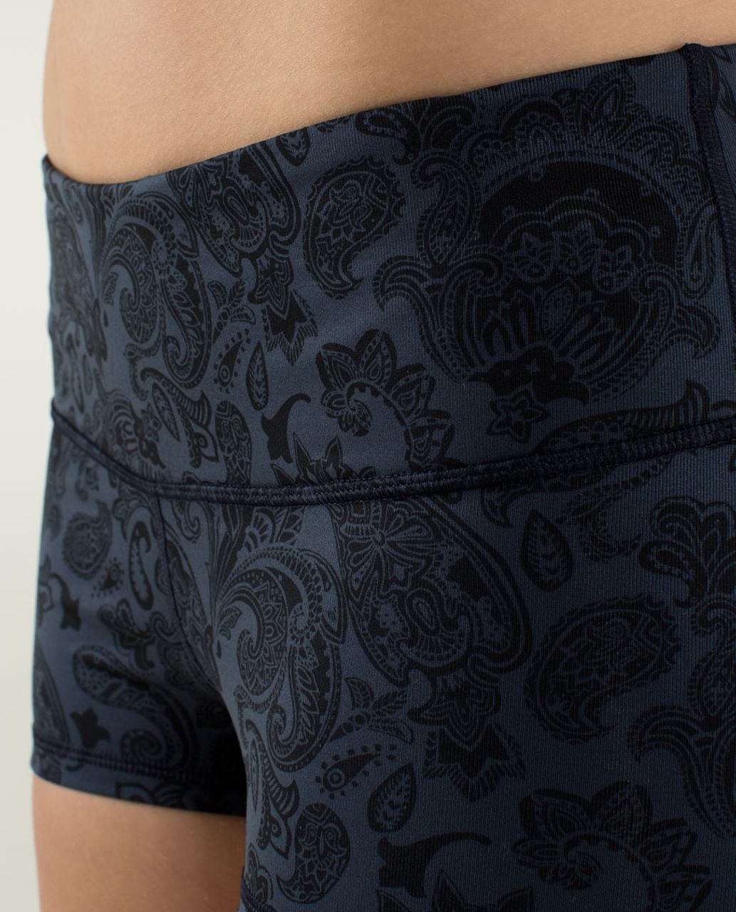 Lululemon Boogie Short - Paisley Inkwell / Black