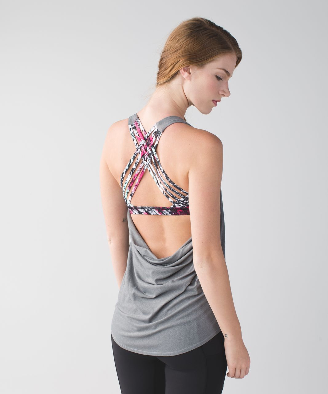 Lululemon Wild Tank - Heathered Slate / Tofino Scribble White Multi