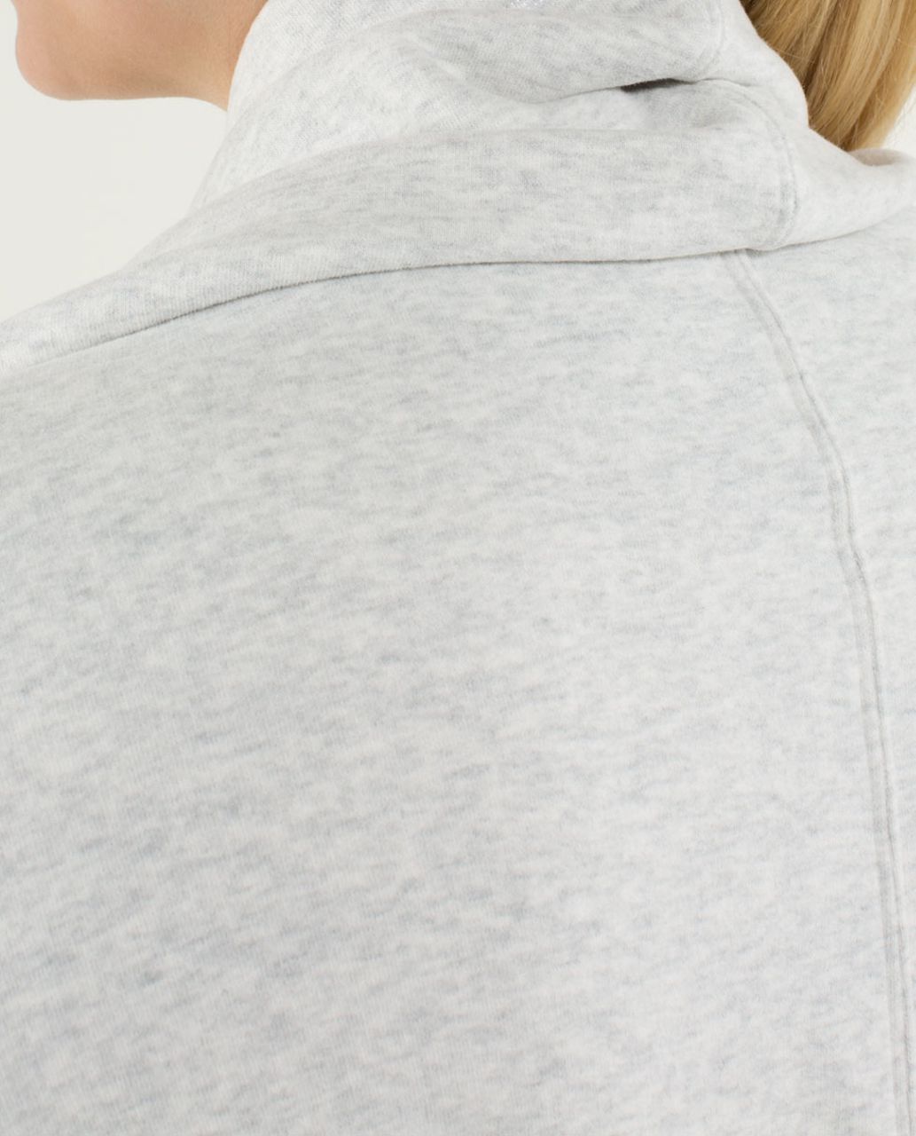 Lululemon It Makes Two Wrap - Heathered White / Angel Wing / Heathered White