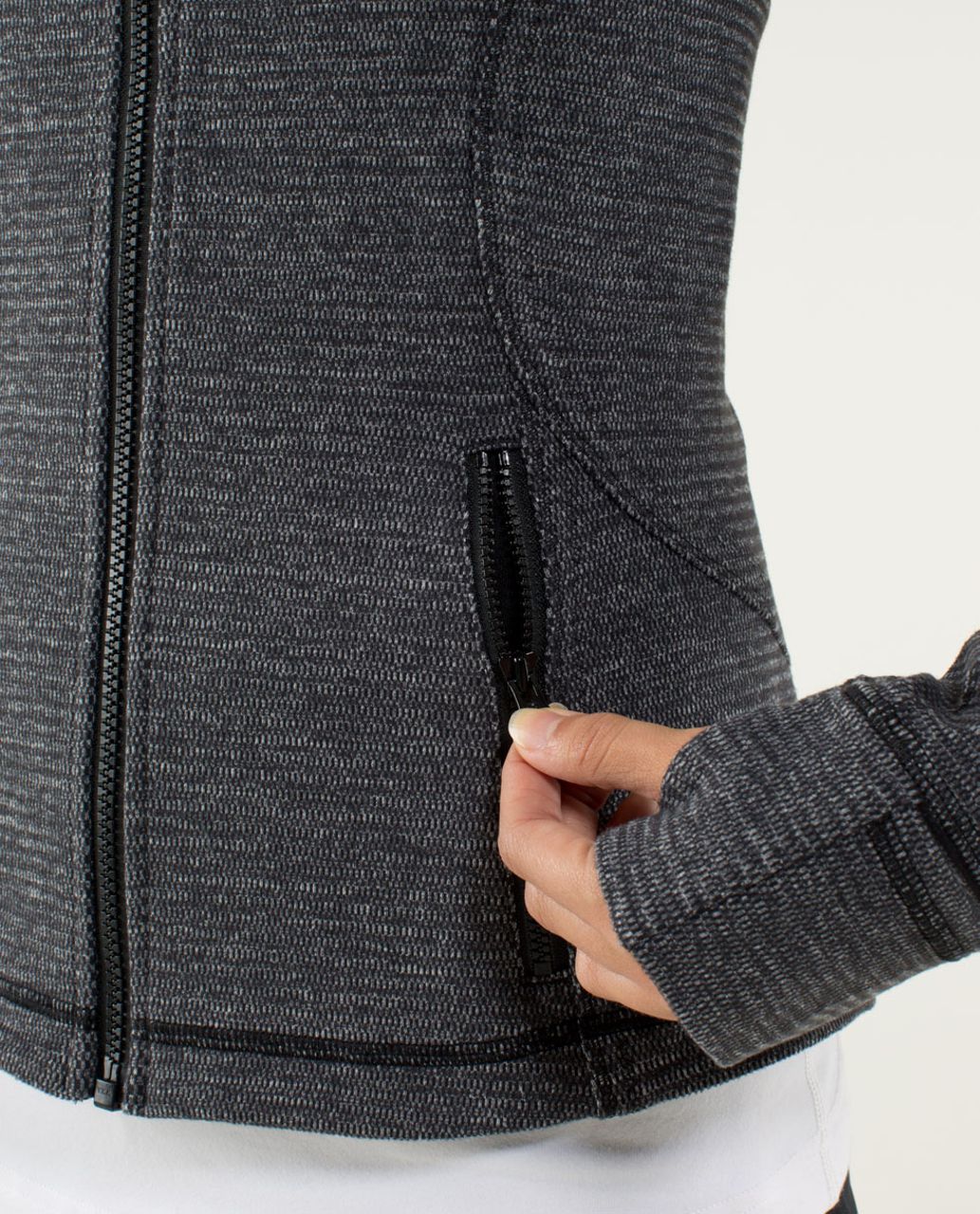 Lululemon Forme Jacket II *Textured - Black / Deep Coal