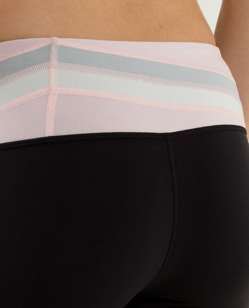 Lululemon Wunder Under Crop - Black / Quilt 15 Fall 2013