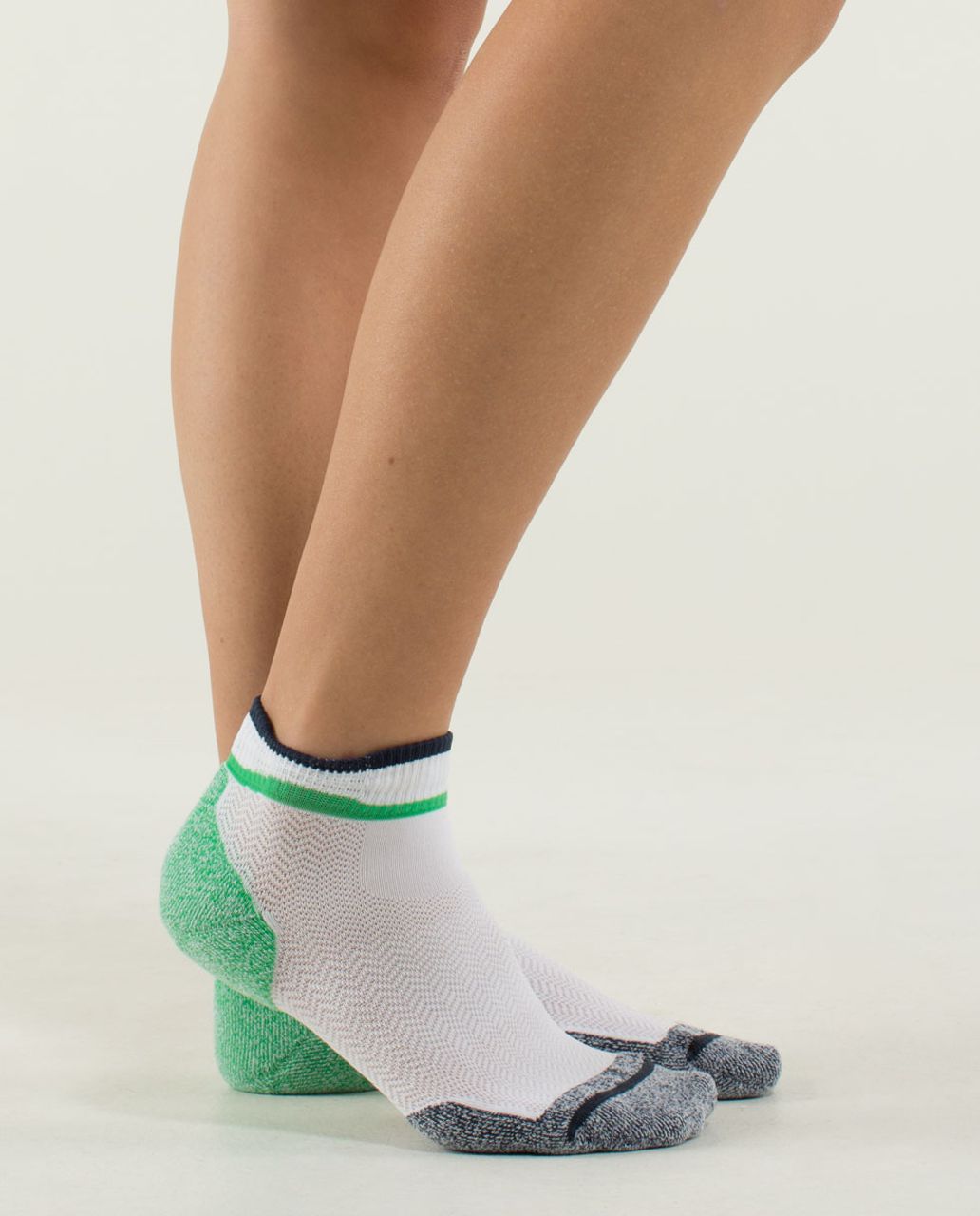 Lululemon Women's Ultimate Padded Run Sock - Inkwell / Green Bean