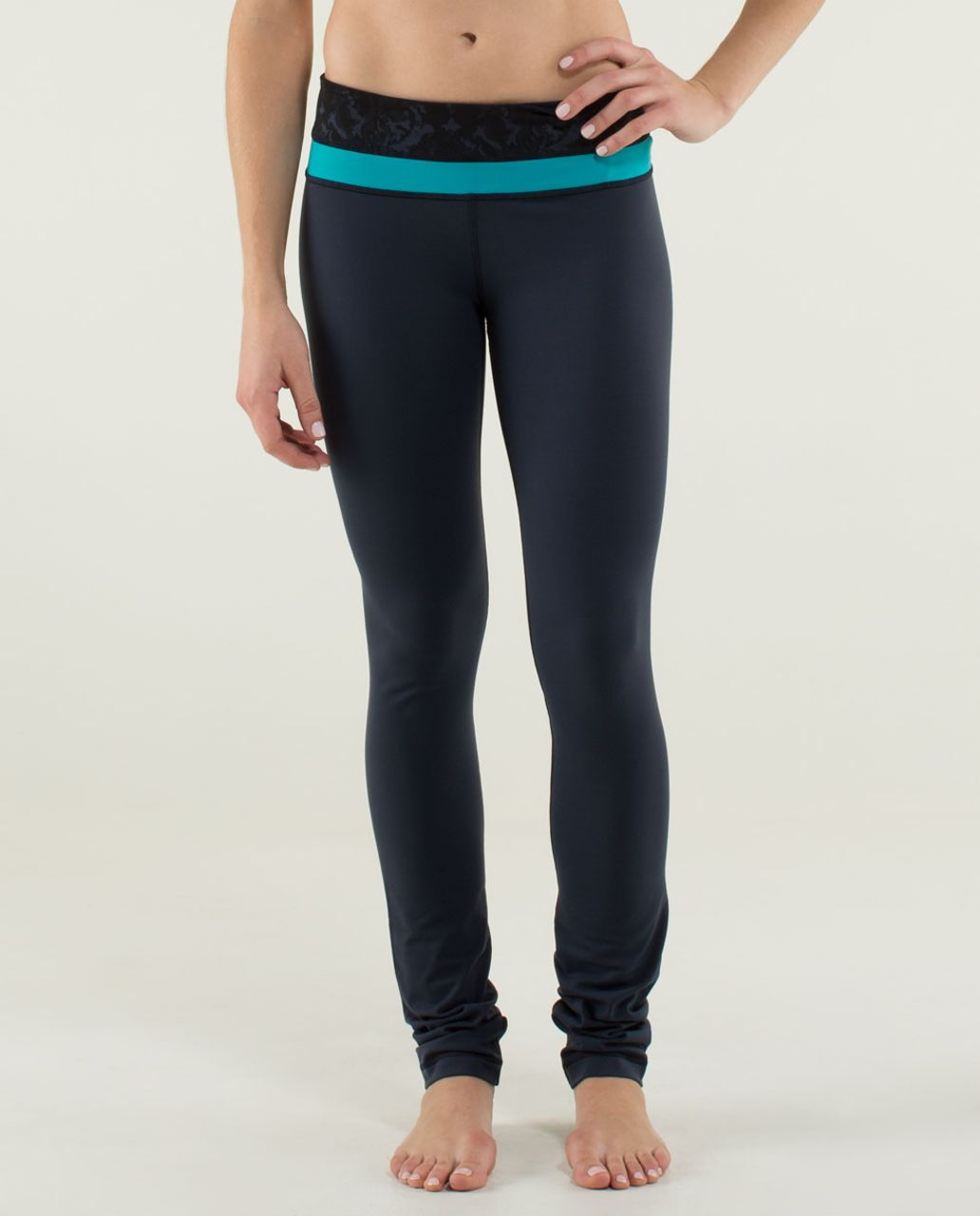 Lululemon Groove Pant *Full-On Luon (Regular) - Black / Shine Dot Black /  Ghost - lulu fanatics