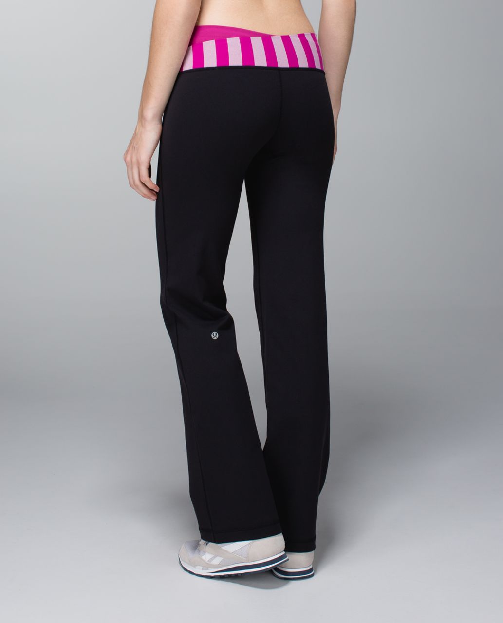 Lululemon Astro Pant (Regular) *Full-On Luon - Black / Raspberry / Micro Macro Stripe Raspberry