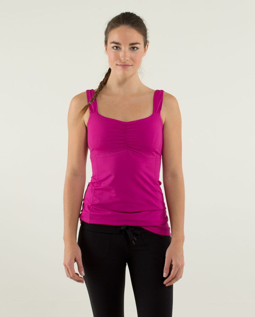 Lululemon Aria Tank II - Raspberry