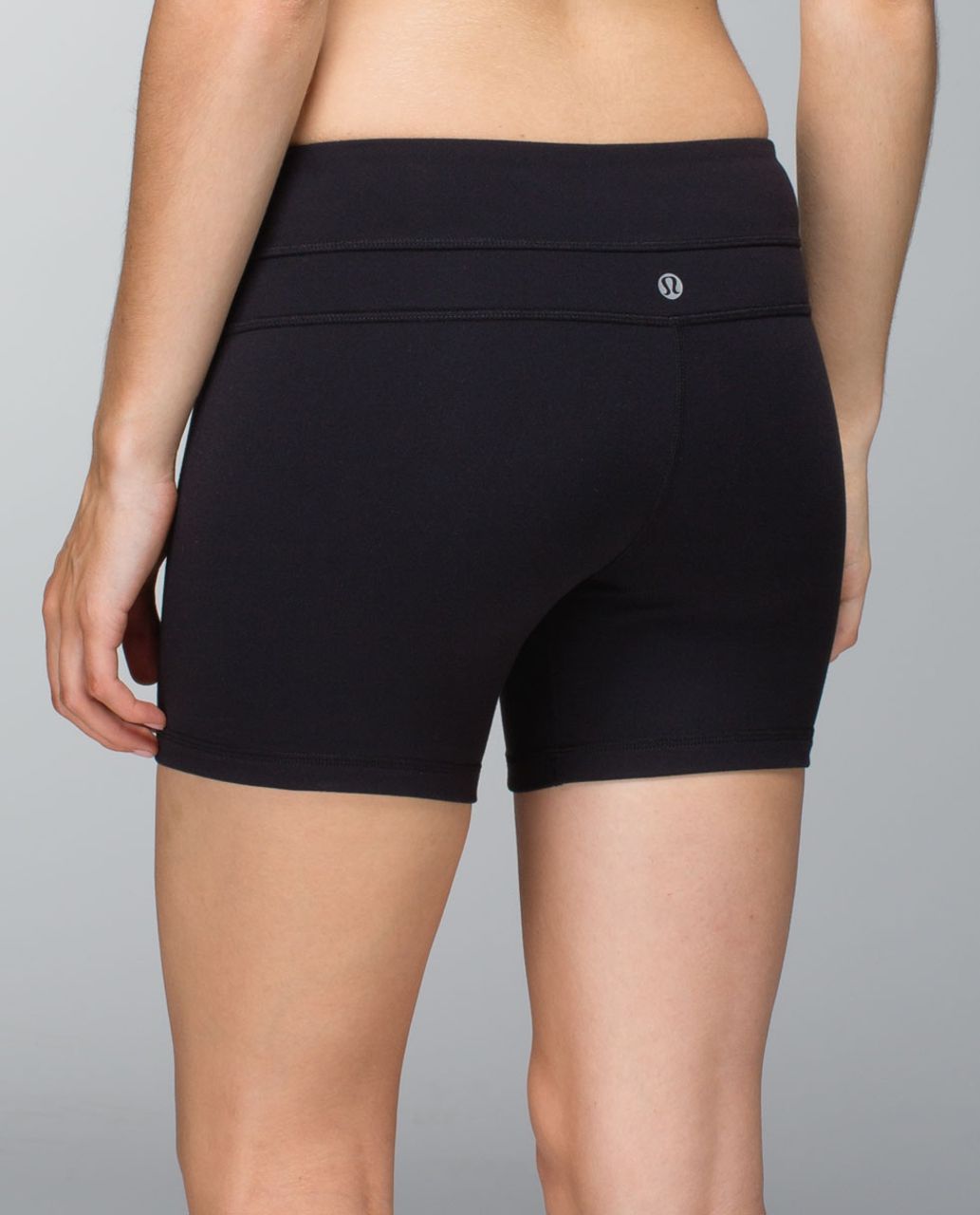 Lululemon Reverse Groove Short (Regular) *Full-On Luxtreme - Black