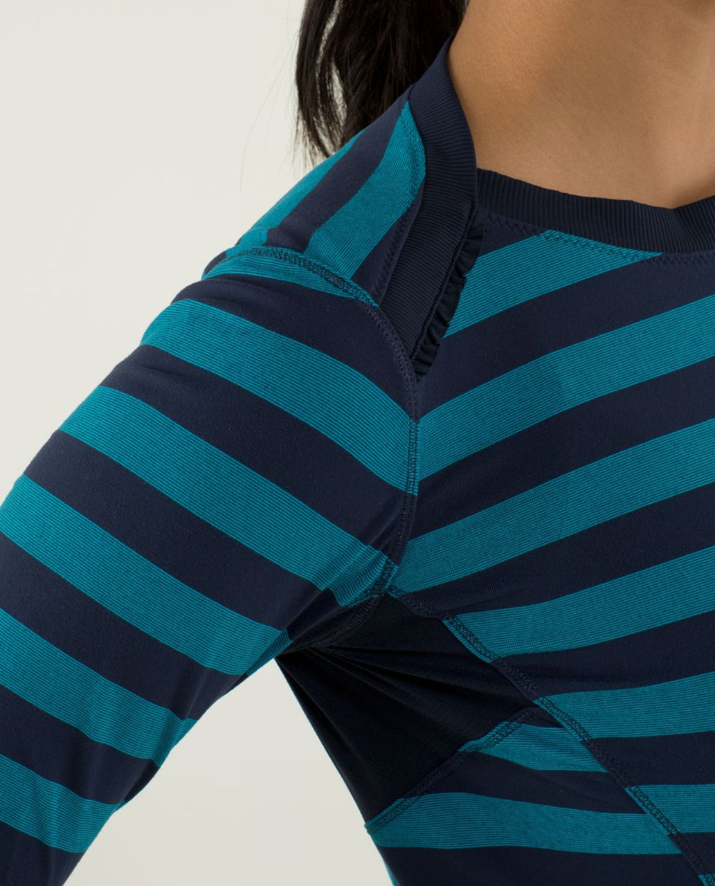 Lululemon Base Runner Long Sleeve - Micro Macro Stripe Surge / Inkwell