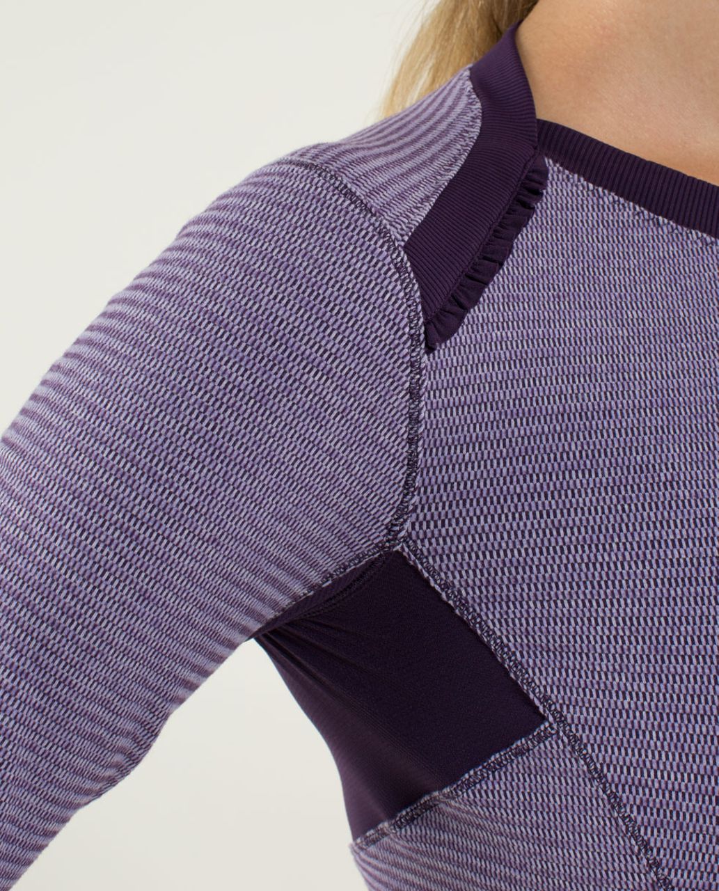 Lululemon Base Runner Long Sleeve - Mini Check Pique Deep Zinfadel / Deep Zinfandel