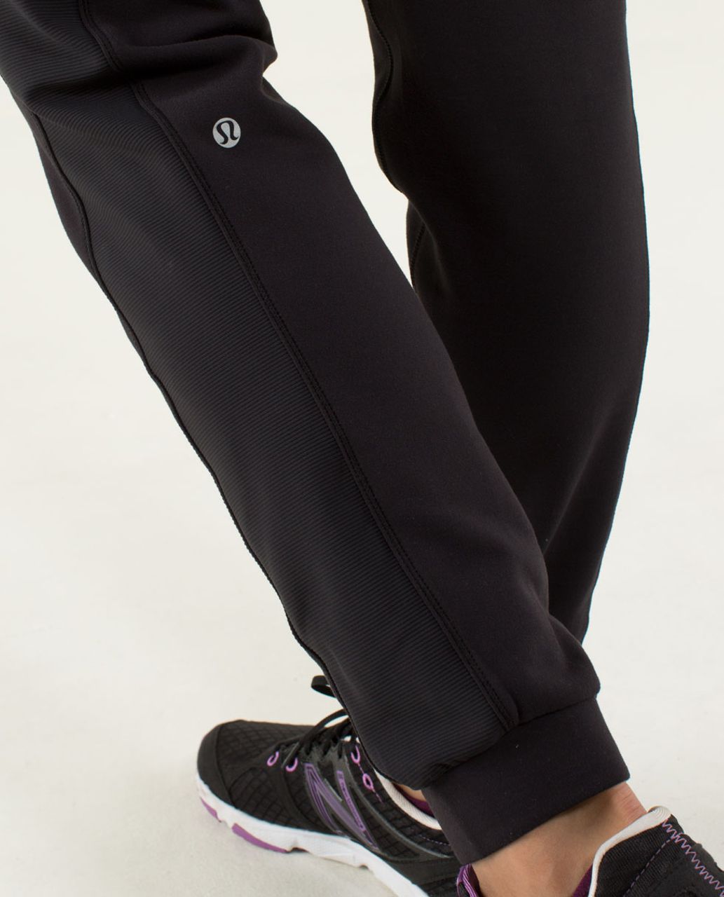 Lululemon Base Runner Pant - Black / Half Micro Macro Black Soot