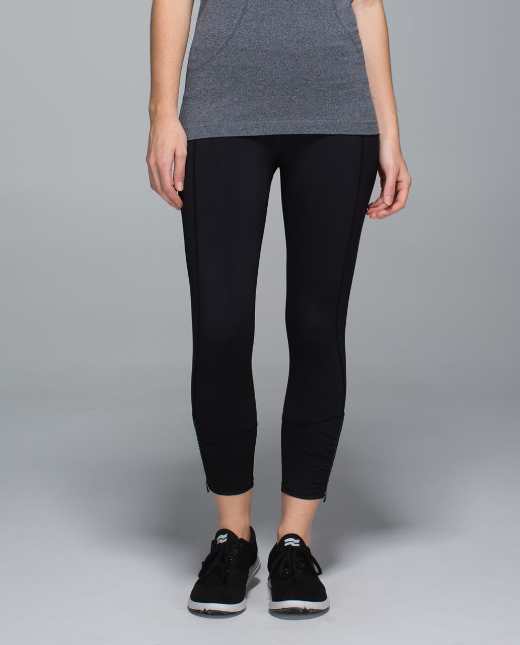 Lululemon Runday Crop - Black - lulu fanatics