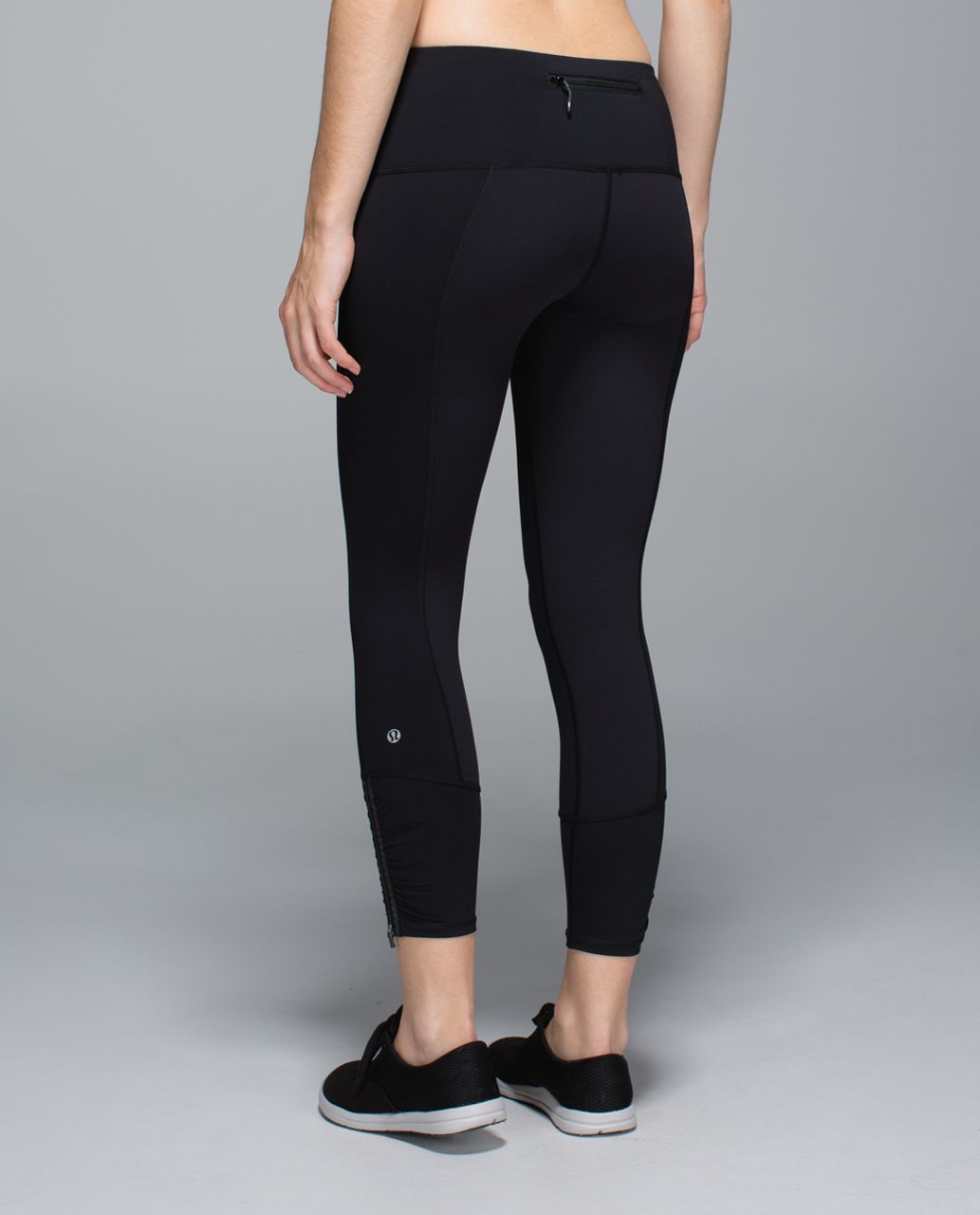 Lululemon Runday Crop - Black - lulu fanatics