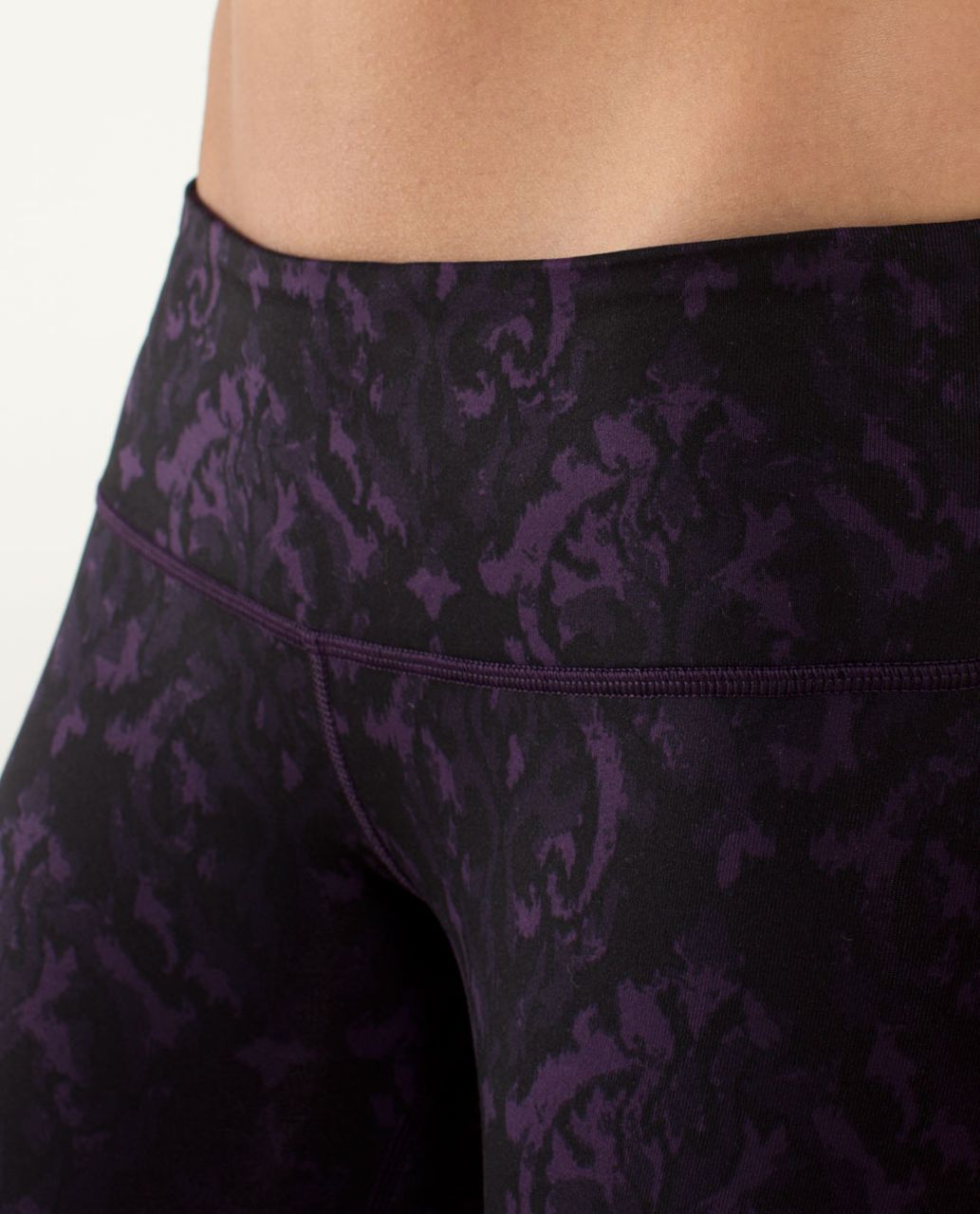 Lululemon Wunder Under Pant - Beautiful Baroque Deep Zinfandel / Deep Zinfandel