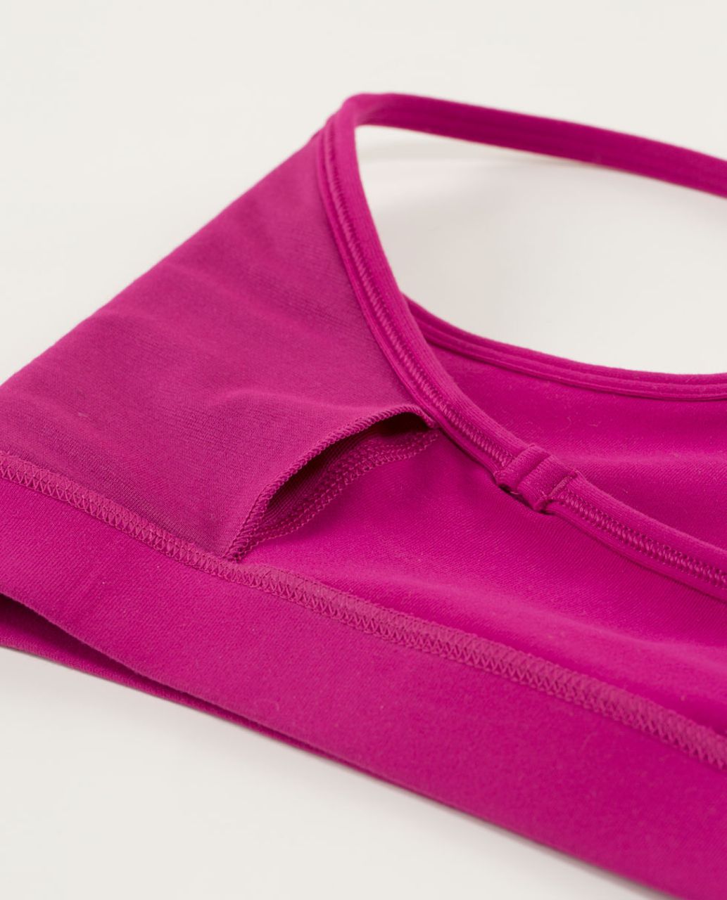 Lululemon Flow Y Bra IV - Raspberry