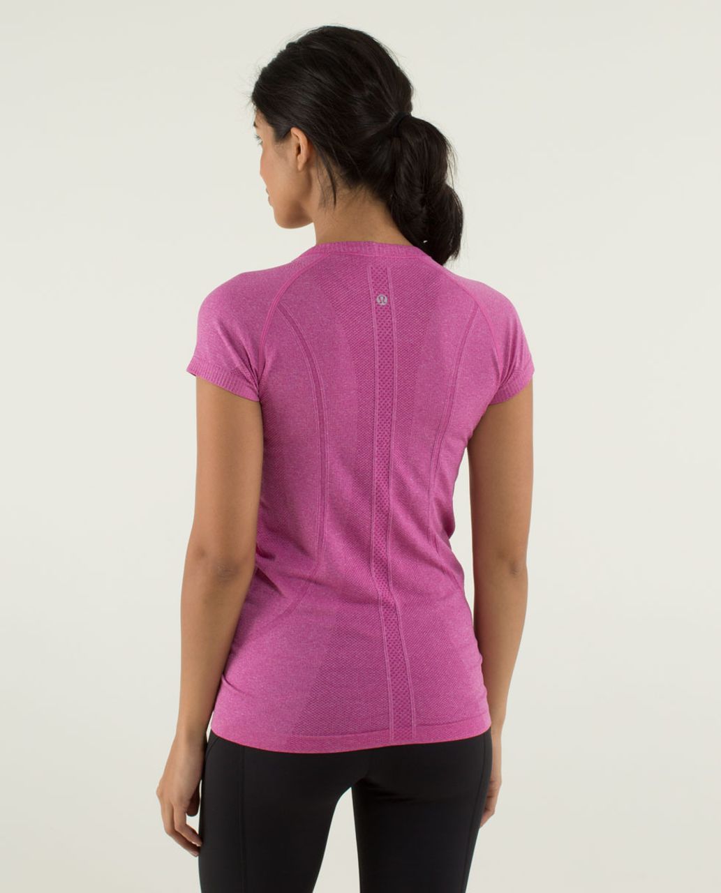 NEW Women Lululemon Swiftly Tech Short Sleeve 2.0 Raspberry Cream