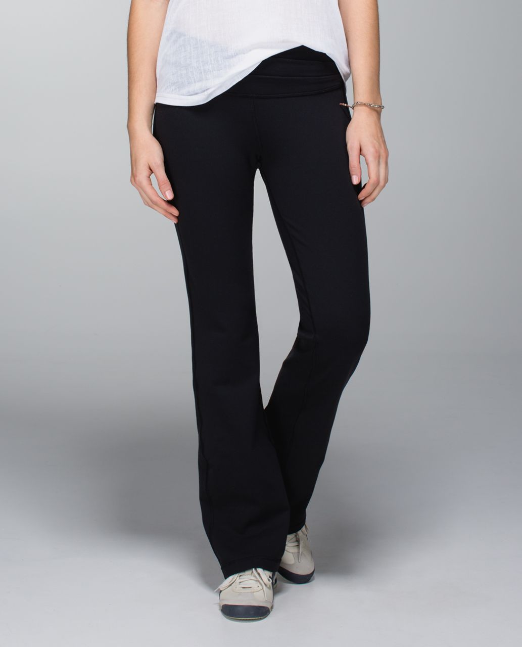 Lululemon Astro Pant (Tall) *Full-On Luon - Black