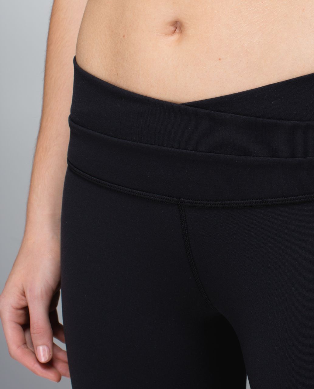 Lululemon Astro Pant (Tall) *Full-On Luon - Black