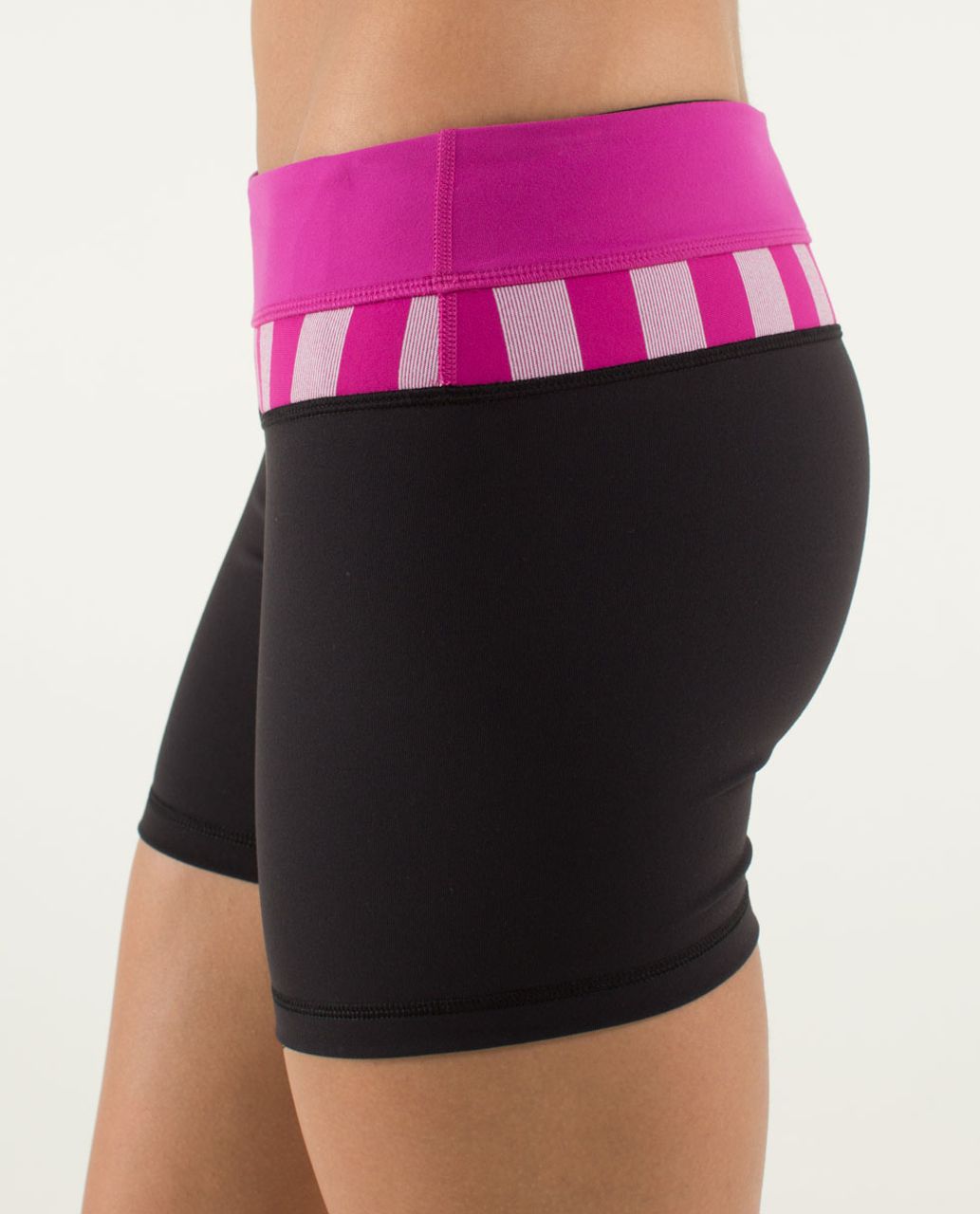 Lululemon Reverse Groove Short (Regular) *Full-On Luon - Black / Raspberry / Micro Macro Stripe Raspberry